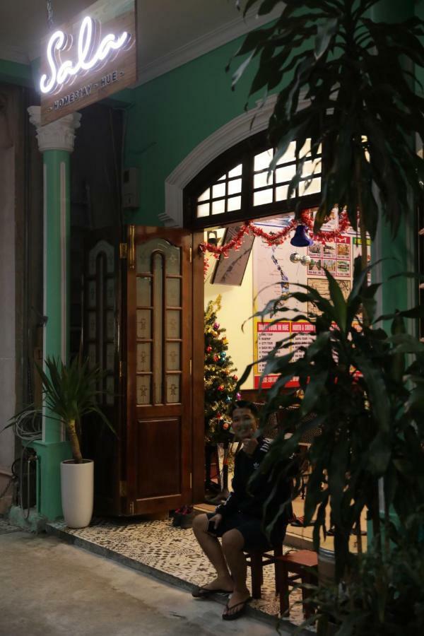 Sala Homestay Hue Esterno foto
